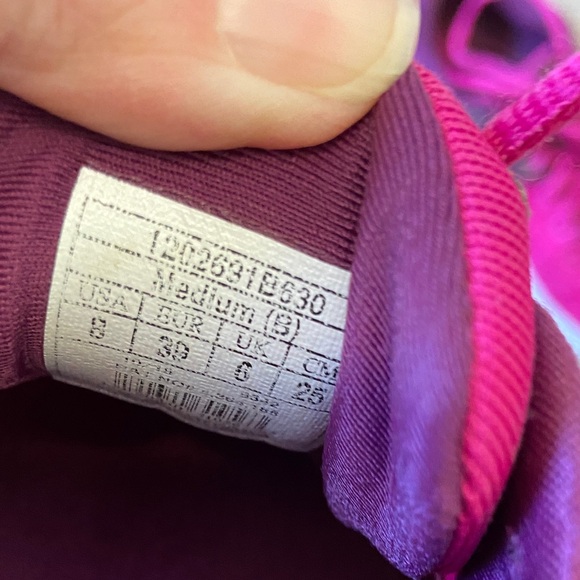 Brooks Women's Fuchsia and Purple Athletic Shoes - Picture 2 of 7